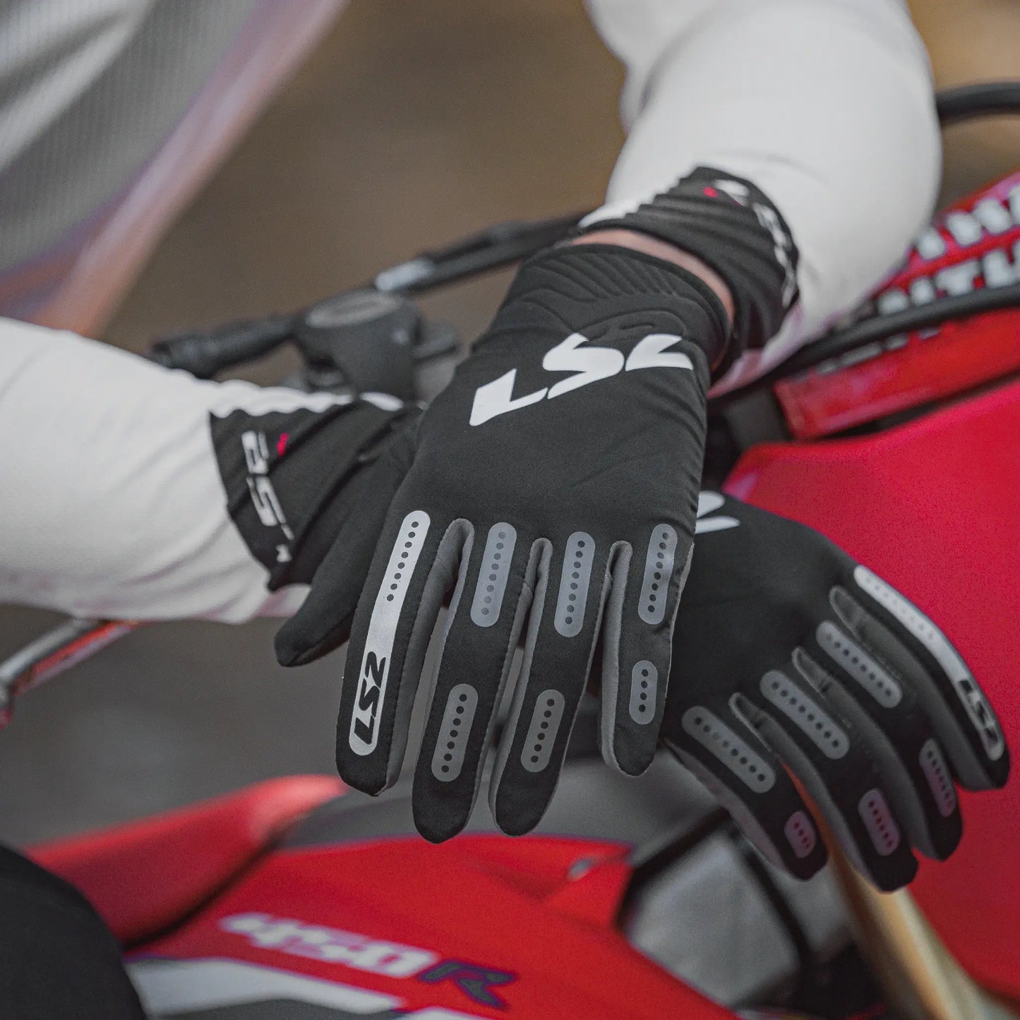 Guantes LS2 Bend Man - Negro/Gris
