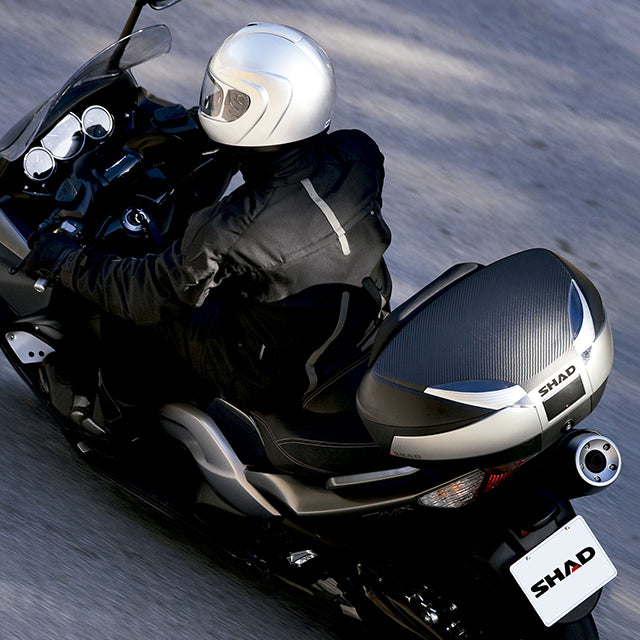 Top case SH48 Shad titanium-carbon