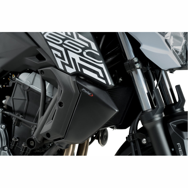 Tapas radiador Kawasaki Z 650 2017-19 efecto carbono Puig 9371C