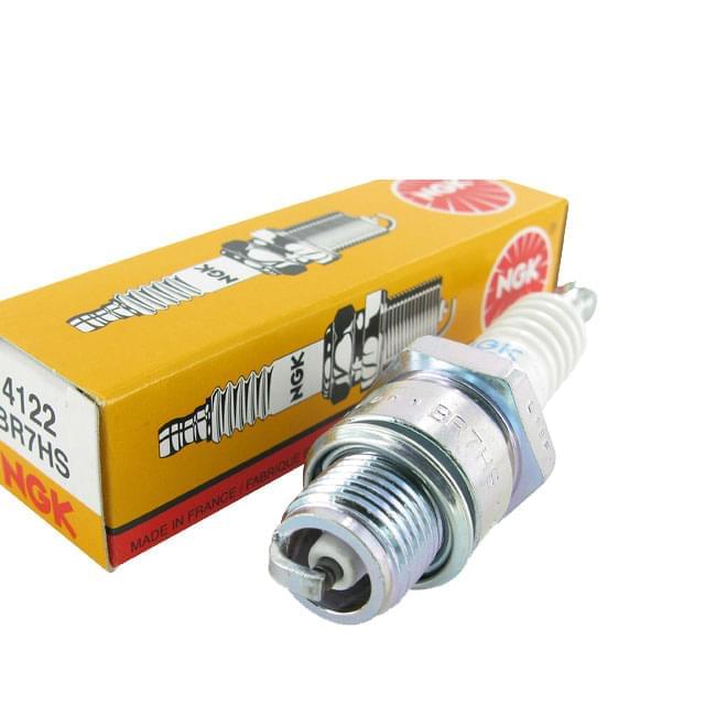 Bujía NGK rosca corta BR7HS (WR4AC / 4122) - antiparasitaria BR7HS