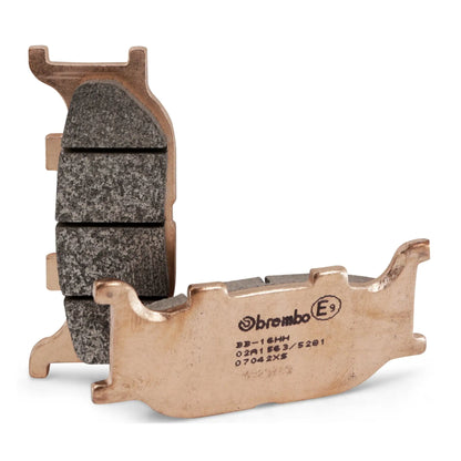 Front brake pads Yamaha T-Max 04-07 / MBK Skyliner 250/400 Brembo - sintered