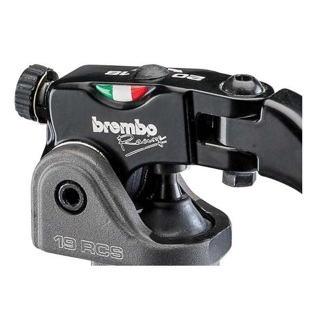 Maître-cylindre de frein avant 19RCS levier rabattable Brembo