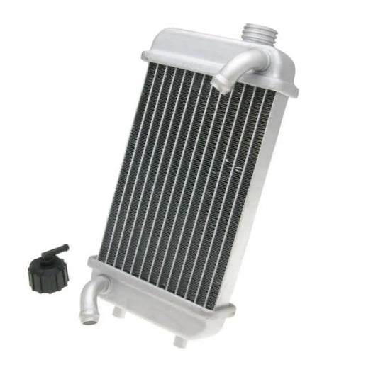 Radiateur avec bouchon Motorhispania Furia / Peugeot XP6 50cc
