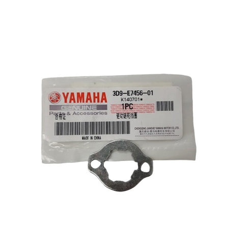 Chapa seguridad piñón Yamaha XT / YBR 125 3D9E74560100