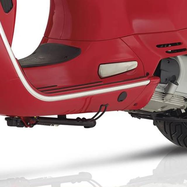 Bordon estribo izquierdo Piaggio Vespa Primavera / Sprint 50-150 - cromado