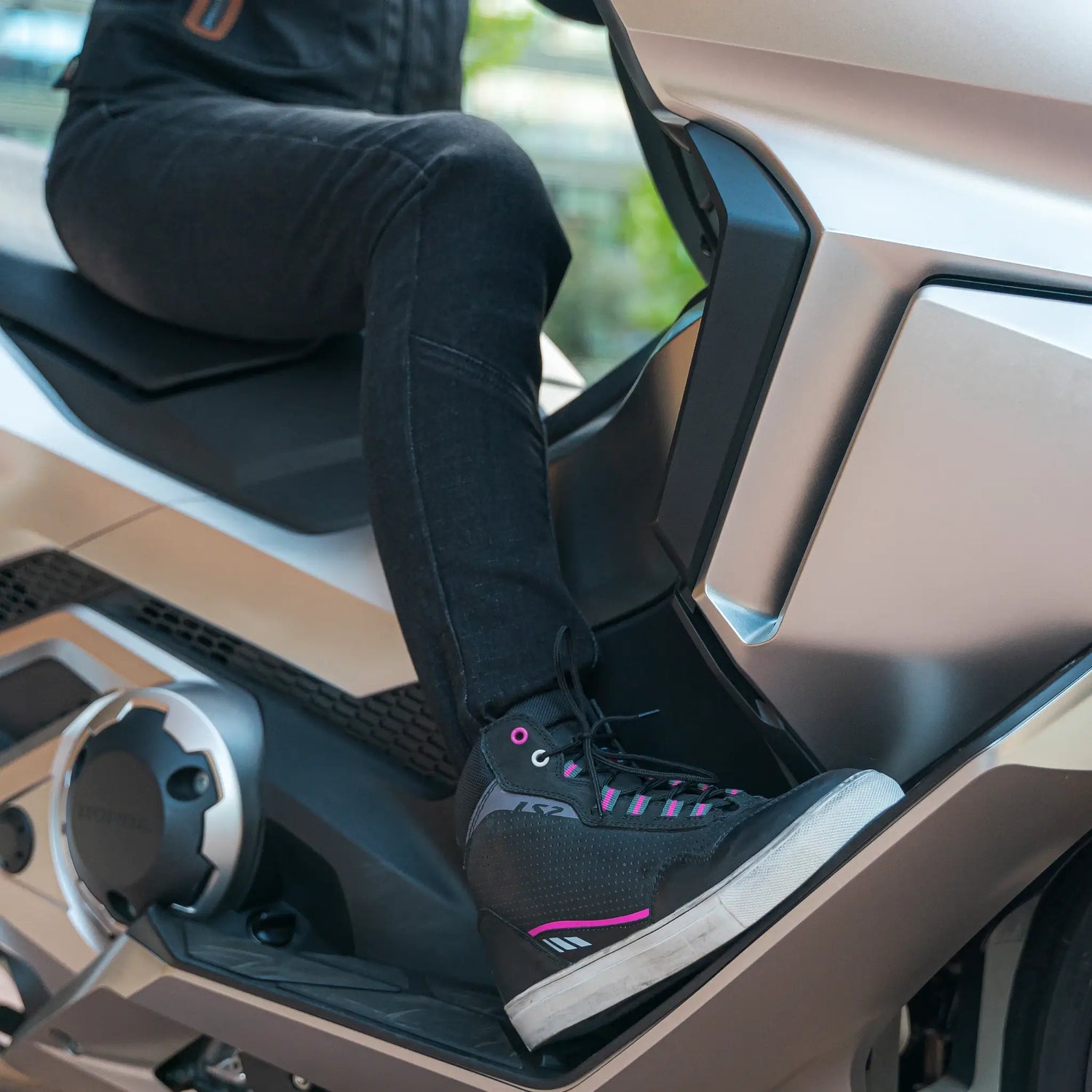 Botas LS2 Zoe Woman - Negro/Lila