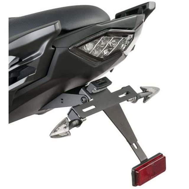 Soporte matrícula Negro Kawasaki Versys 650 15-18' PUIG 7789N