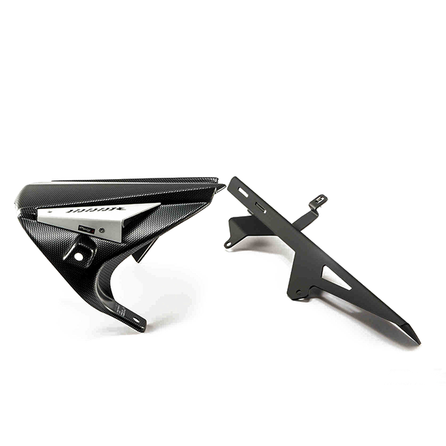 Guardabarros trasero Símil carbono Suzuki GSX-R 1000/r 17-18' PUIG 8999C