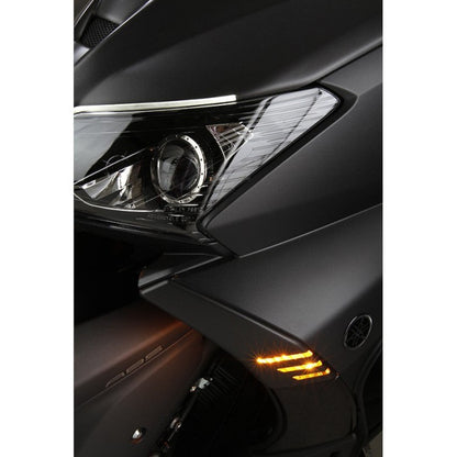 Tapas piloto trasero e intermitentes Yamaha T-Max 530 12-16 BCD