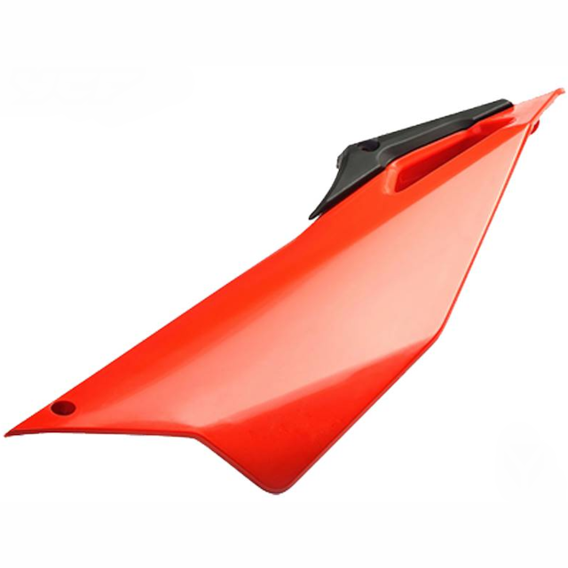 Tapa trasera izquierda Pitbike YCF Pilot / Factory