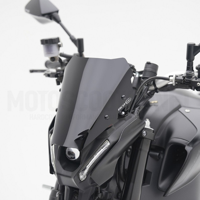 BULLE04002 Cúpula Yamaha MT-09 desde 2021 BCD - Negro Brillo