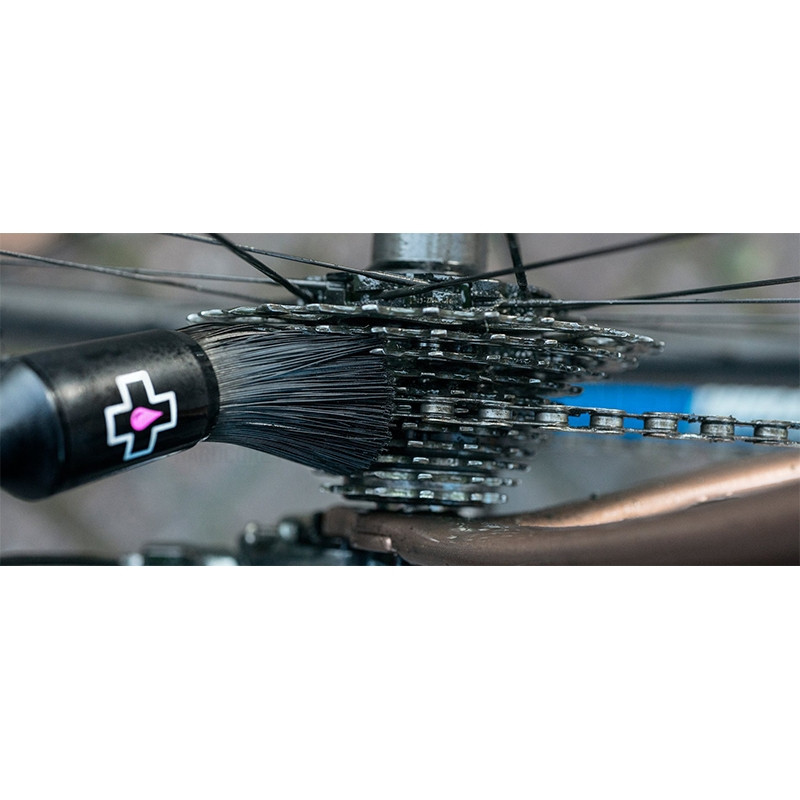 368 Cepillo para transmisiones MUC-OFF Drivetrain