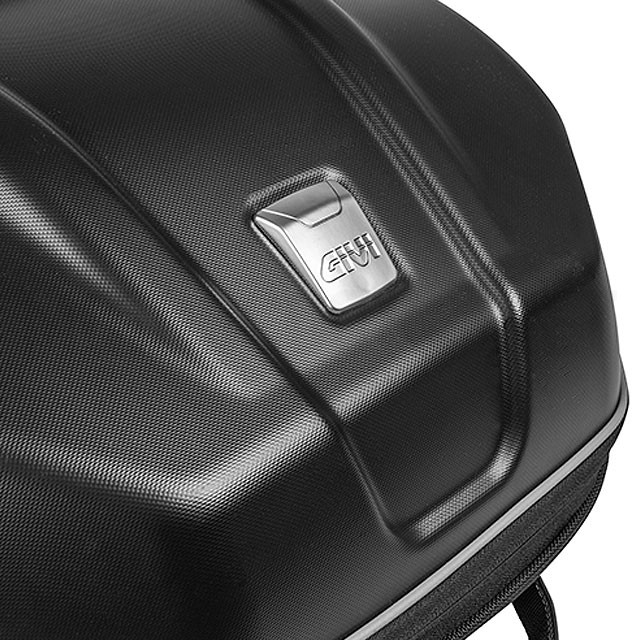 Maleta Monokey® WL901 WEIGHTLESS semirrígida extensible de 29 a 34lts Givi ref: WL901